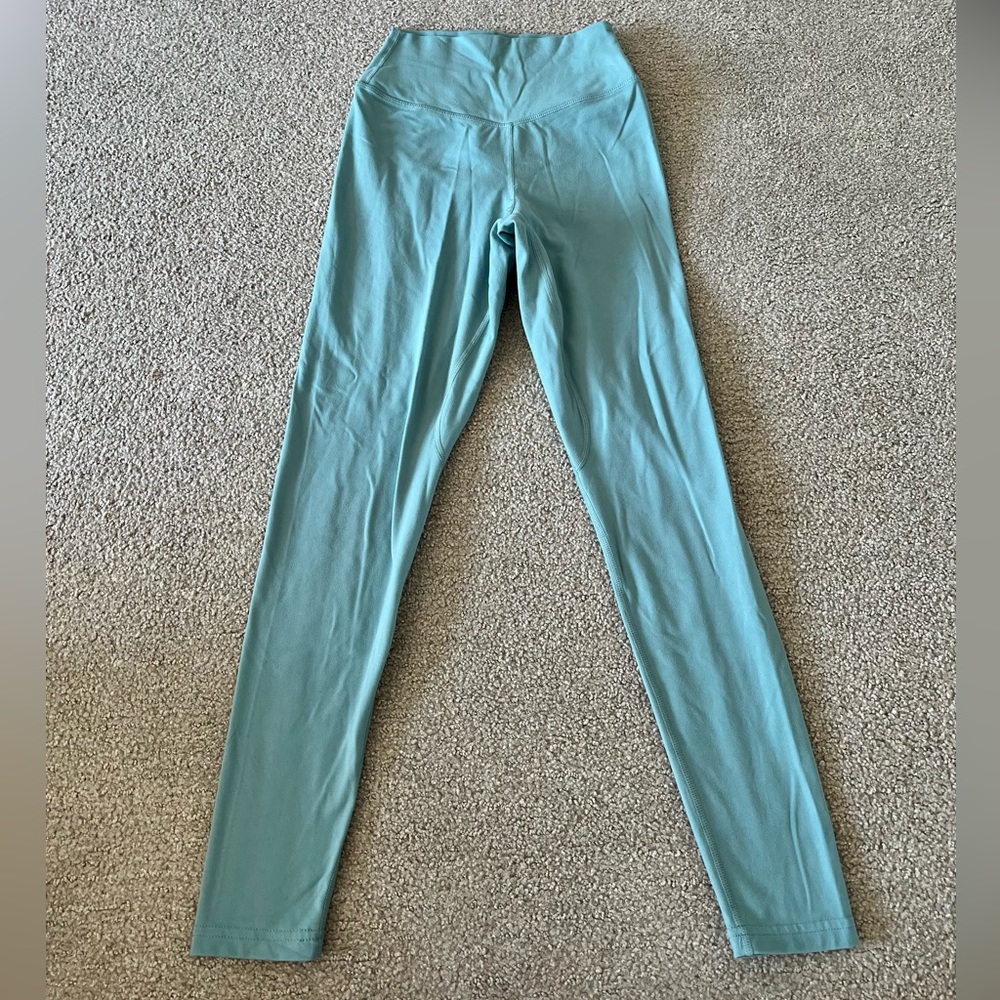 Vitality/Balance Athletica size S Waves collection leggings in color Lagoon